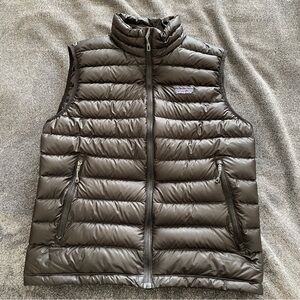 Patagonia Black Puffer Vest Men’s Medium